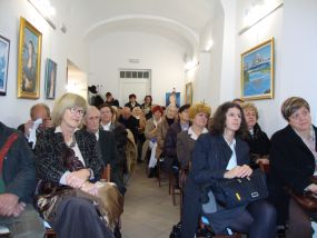 Prostor Mariborske hiše je bil res poln.